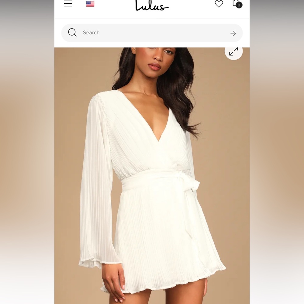 NWOT Lulus White Long Sleeve Pleated Romper XS